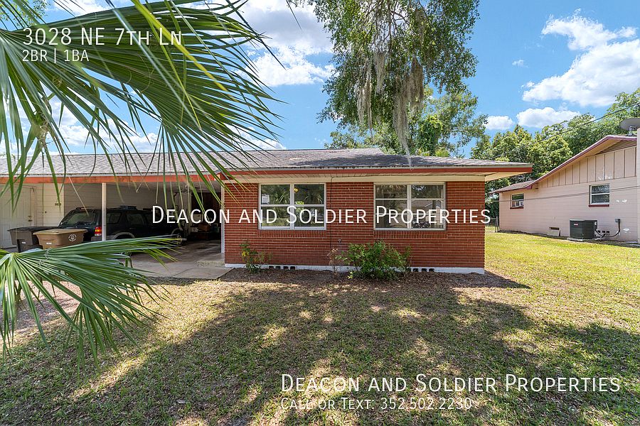 1st image of 3028 NE 7th Ln