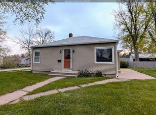 1412 10th Ave, Grinnell, IA 50112