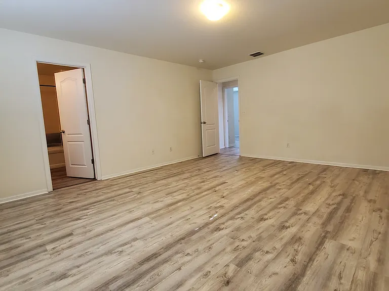 11994 E Lake Cir — Photo 20