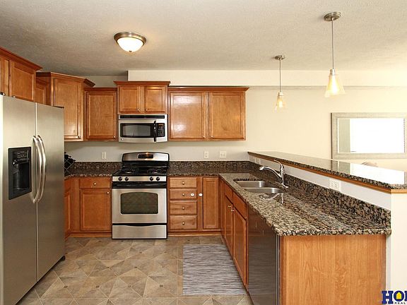 5th image of 7551 Crystal Ct