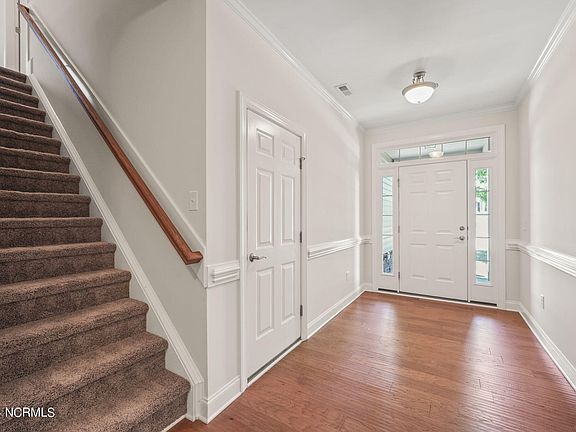 3rd image of 446 Mulberry Banks Drive
