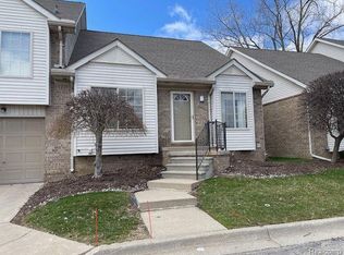 30885 Lee Frank Ln, Madison Heights, MI