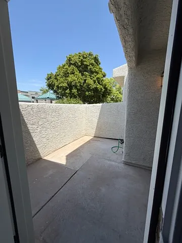 3 bed, 1092 sqft, $1,795 — Photo 2
