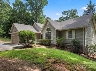 315 Woody Cir, Tryon, NC 28782