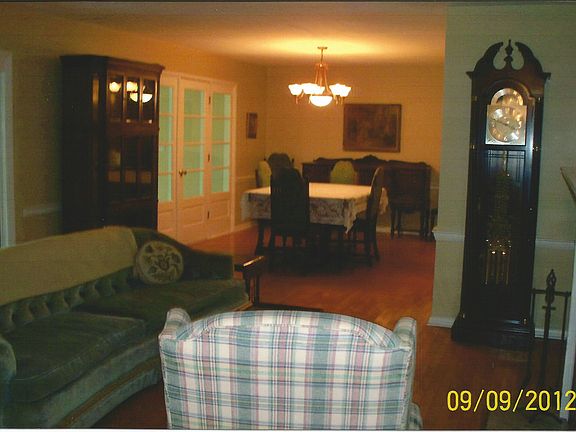 Dining Room/Living Room