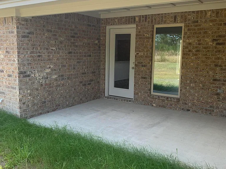 624 Westfield Dr — Photo 17