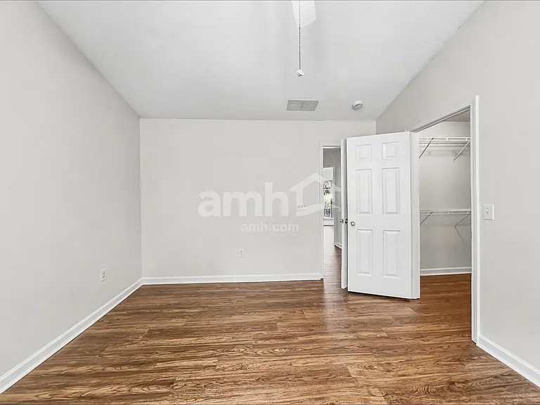 109 Karsten Creek Dr — Photo 10