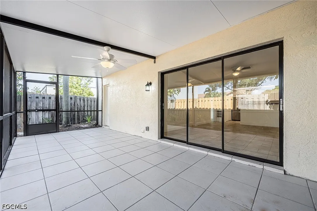 3 bed, 2.5 bath, 1557 sqft, $2,000 — Photo 4