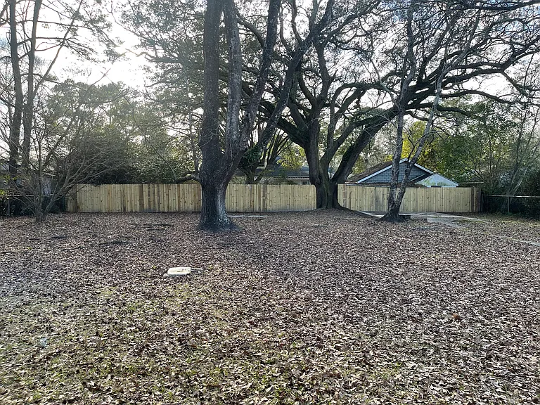 315 Cassina Rd — Photo 16