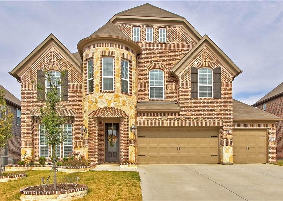 1st image of 2517 Lakebend Dr