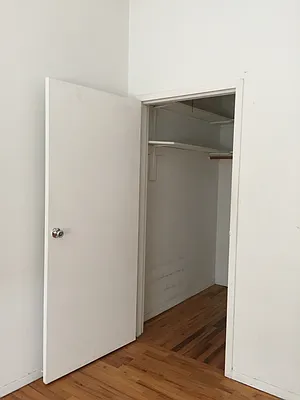 Rented by Modern Spaces | media 26