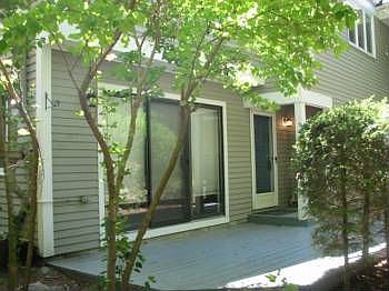 1st image of 6 Dogwood Dr