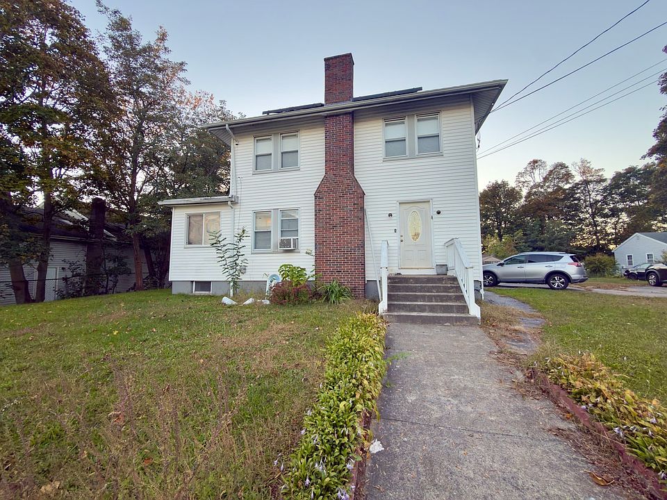 1st image of 8 Mason St