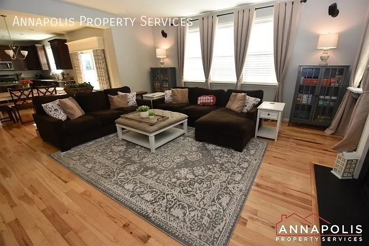 917 Saint Martins Loop — Photo 9