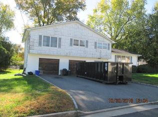 2386 Willow Ave, South Plainfield, NJ 07080