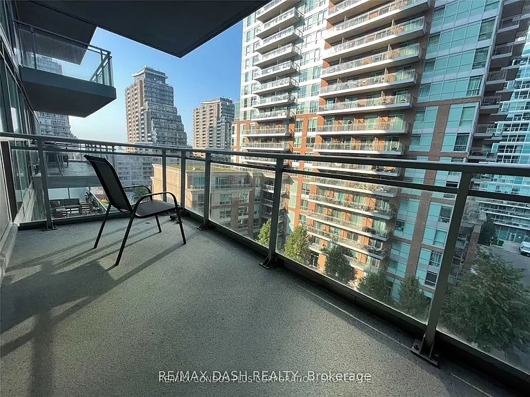 80 Western Battery Rd #701 — Photo 11
