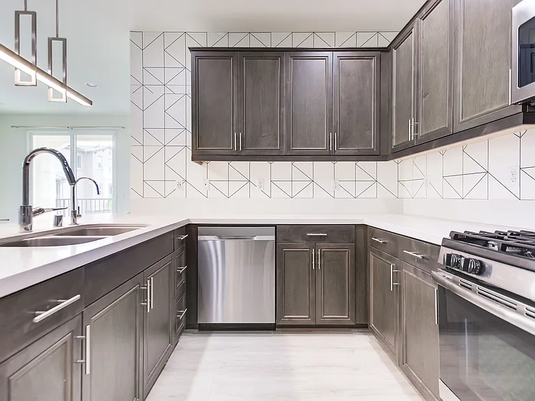 597 Mustang St — Photo 14