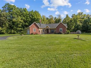 1500 Whiting Rd, Memphis, NY 13112