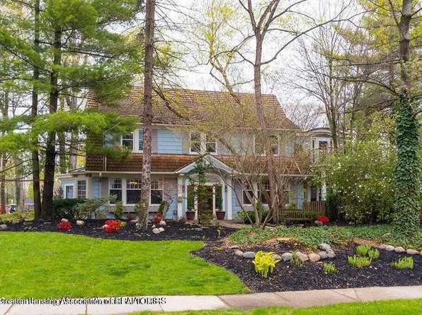 620 Ardson Rd, East Lansing, MI 48823