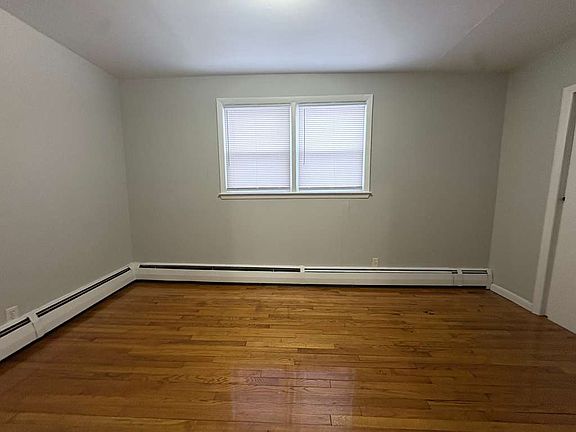 3rd image of 514 Main St #1A