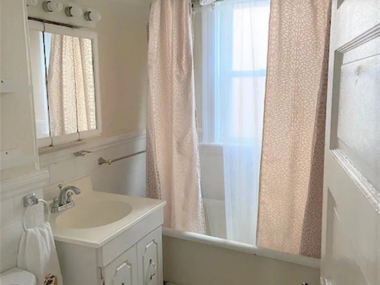 17 Mason St #1 — Photo 8