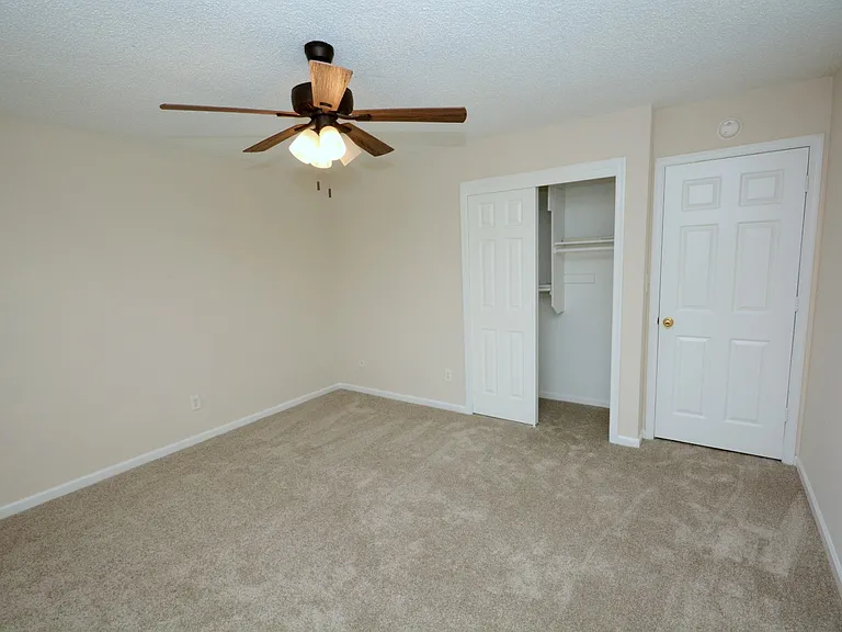 1217 Reardon Cir — Photo 31