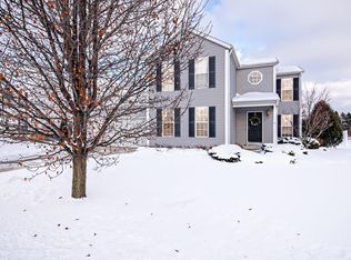 4087 Michelle Dr, Saint Joseph, MI 49085
