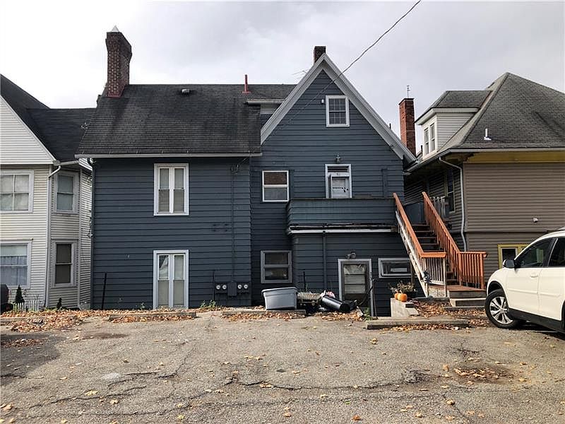 2nd image of 511 N Main St #513