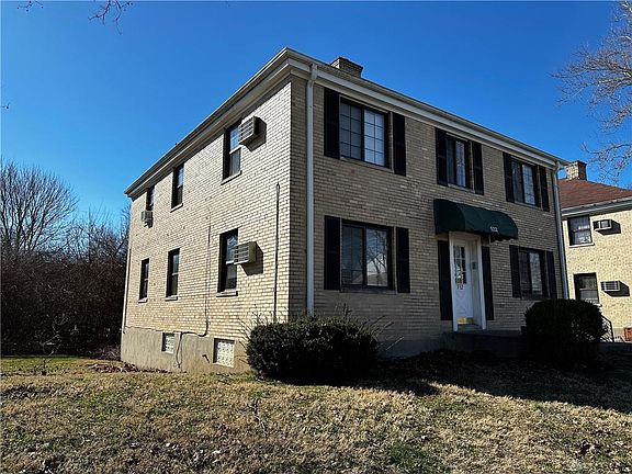 5th image of 532 Corona Ave