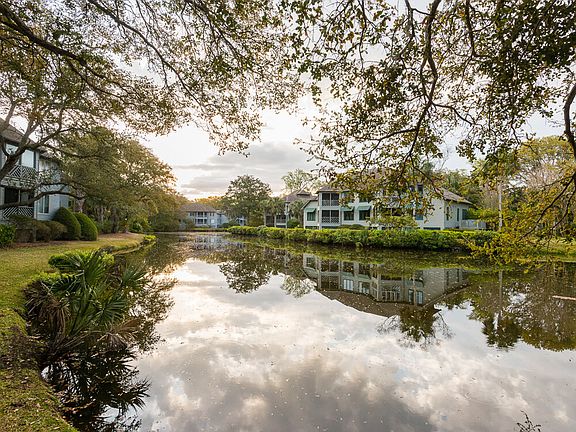 3rd image of 5528 Green Dolphin Way