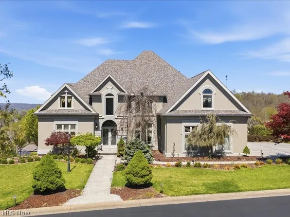 31 Wyndemere Chase, Vienna, WV 26105