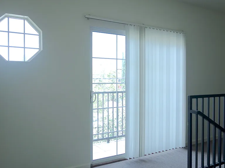 4426 Prospect Ave — Photo 22