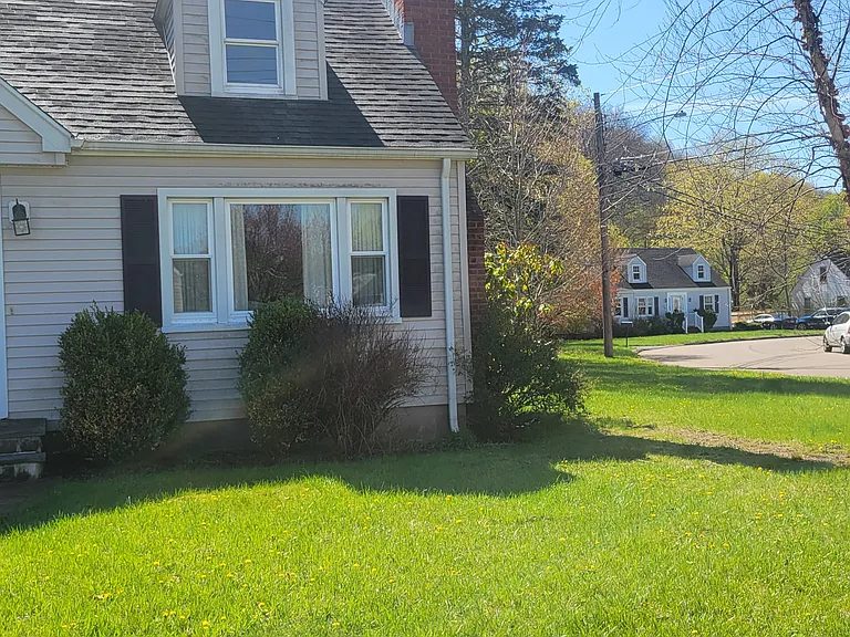 Demeter Dr — Photo 11