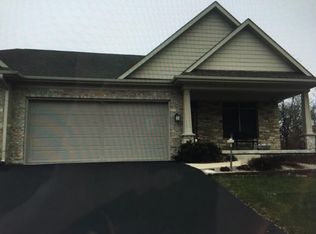 12102 Marble Dr, Rockton, IL 61072