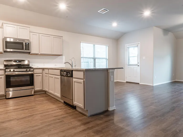 239 Andesite Trl — Photo 9