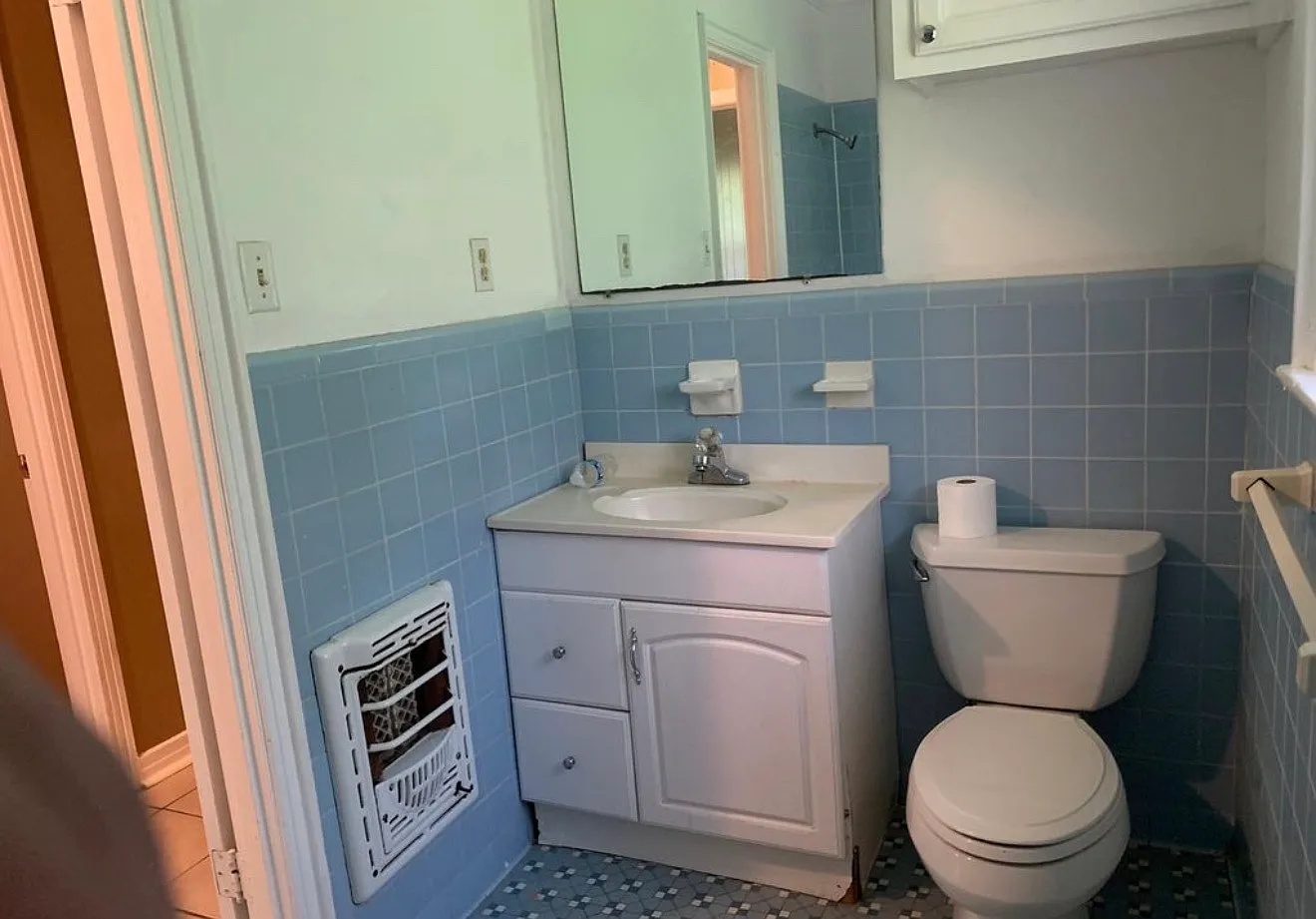 3 bed, 1.5 bath, 1300 sqft, $1,300 — Photo 4
