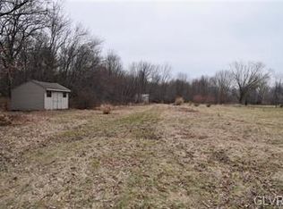 1174 Myrtle Rd, Walnutport, PA 18088