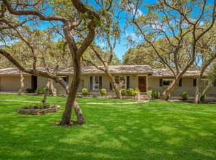 206 Yosemite Dr, Hollywood Park, TX 78232
