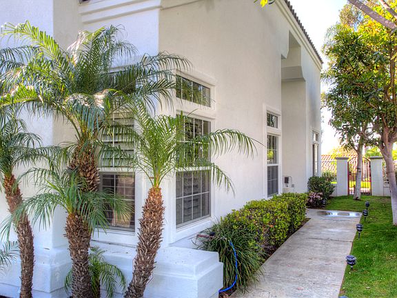 Walkway to Front Door