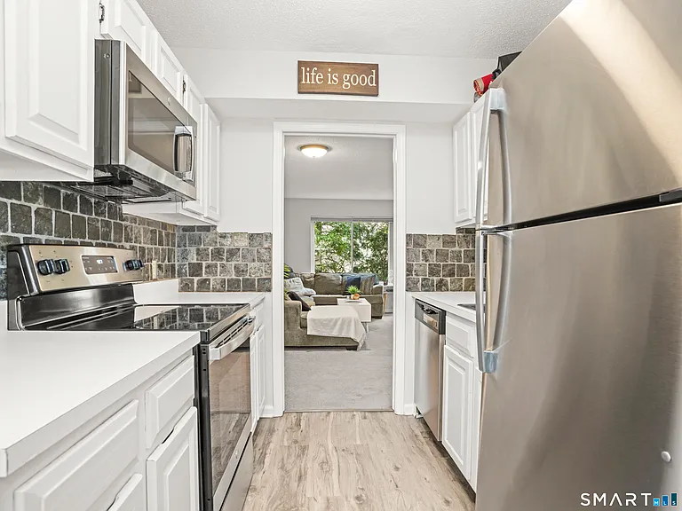 1611 Washington Blvd #2 — Photo 11