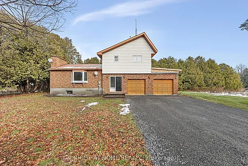 1864 Manotick Station Rd Photo 1