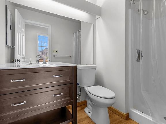 3rd image of 555 S Water St APT 219