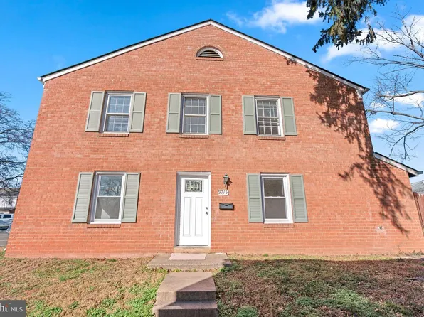 9715 Pickett Ln, Manassas, VA 20110