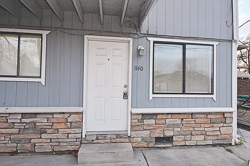 1138 E St Photo 1