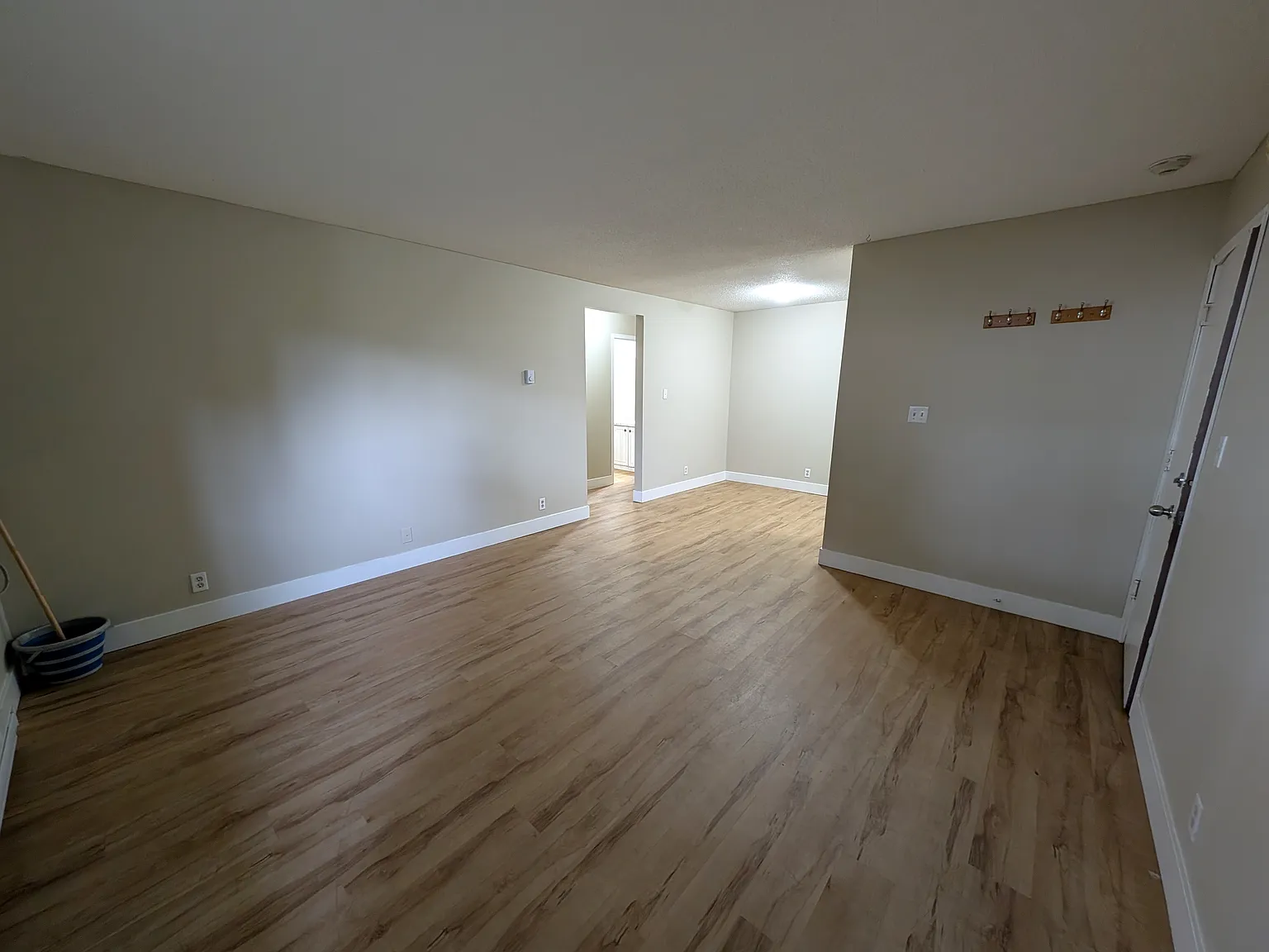 Caribou Place — Photo 3