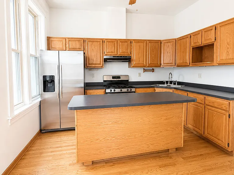 2621 W Crystal St #3 — Photo 7