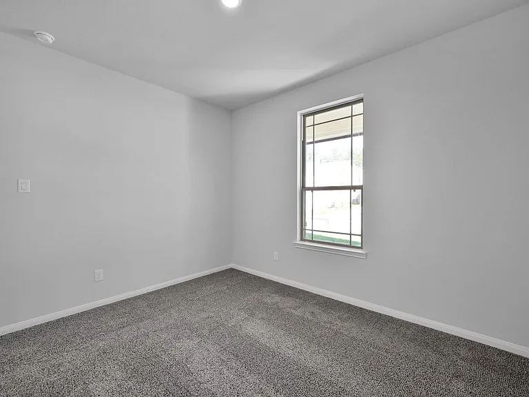 2140 Cedar Bend Dr — Photo 13