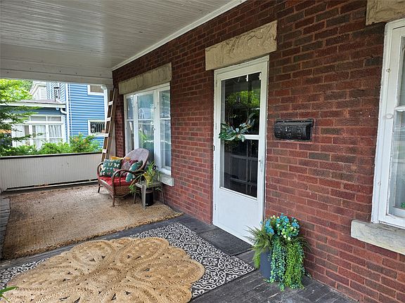 4th image of 721 Alden St