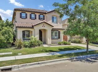 17774 Daffodil Hill St, Lathrop, CA