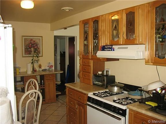 4th image of 5841 E 68th Ave